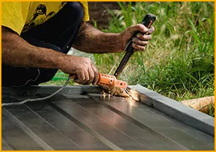 Global Garage Door Service Bellevue, WA 206-237-0213 - emergency-services-gdr-07m